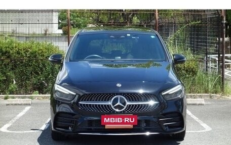 Mercedes-Benz B-Класс, 2022 год, 1 777 111 рублей, 2 фотография