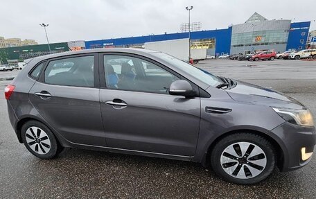 KIA Rio III рестайлинг, 2013 год, 800 000 рублей, 3 фотография