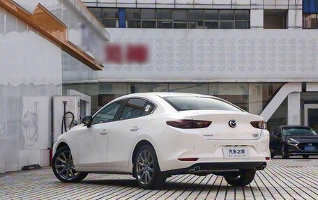 Mazda 3, 2025 год, 3 000 000 рублей, 7 фотография