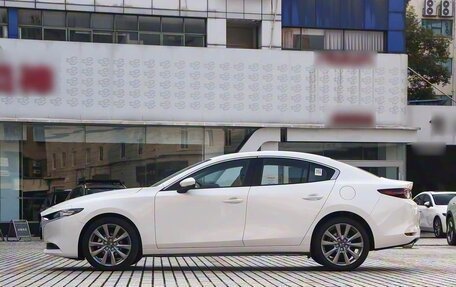 Mazda 3, 2025 год, 3 000 000 рублей, 8 фотография