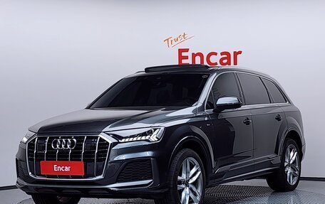 Audi Q7, 2023 год, 9 939 236 рублей, 1 фотография