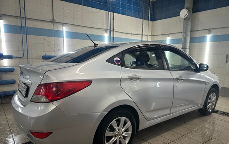 Hyundai Solaris II рестайлинг, 2012 год, 750 000 рублей, 9 фотография