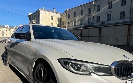 BMW 3 серия, 2019 год, 4 000 000 рублей, 2 фотография