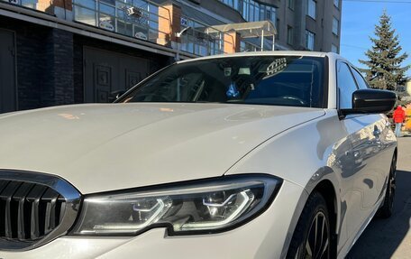 BMW 3 серия, 2019 год, 4 000 000 рублей, 3 фотография