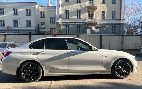 BMW 3 серия, 2019 год, 4 000 000 рублей, 5 фотография