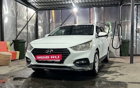 Hyundai Solaris II рестайлинг, 2020 год, 1 250 000 рублей, 13 фотография
