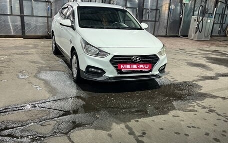 Hyundai Solaris II рестайлинг, 2020 год, 1 250 000 рублей, 15 фотография