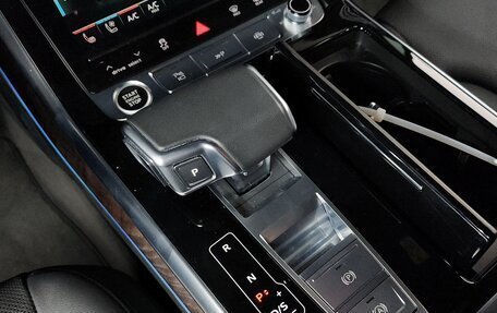 Audi Q7, 2023 год, 9 939 236 рублей, 10 фотография