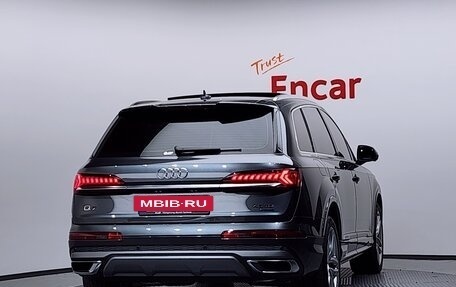 Audi Q7, 2023 год, 9 939 236 рублей, 4 фотография