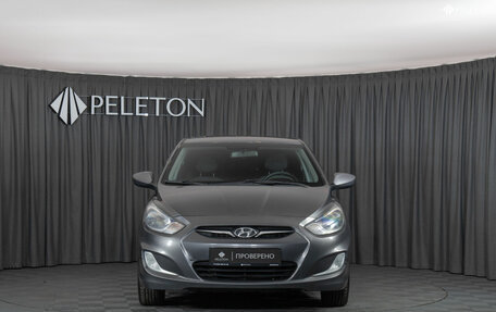 Hyundai Solaris II рестайлинг, 2013 год, 580 000 рублей, 3 фотография