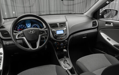 Hyundai Solaris II рестайлинг, 2013 год, 580 000 рублей, 9 фотография