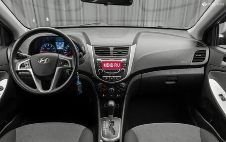 Hyundai Solaris II рестайлинг, 2013 год, 580 000 рублей, 10 фотография