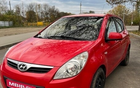 Hyundai i20 IB рестайлинг, 2010 год, 620 000 рублей, 2 фотография