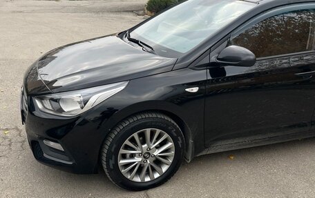 Hyundai Solaris II рестайлинг, 2019 год, 1 380 000 рублей, 5 фотография