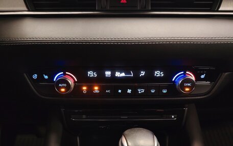Mazda 6, 2019 год, 2 269 000 рублей, 12 фотография