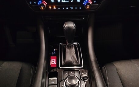 Mazda 6, 2019 год, 2 269 000 рублей, 11 фотография