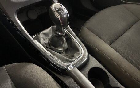 Opel Astra J, 2011 год, 633 000 рублей, 13 фотография