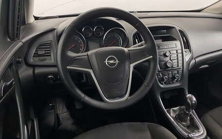 Opel Astra J, 2011 год, 633 000 рублей, 10 фотография