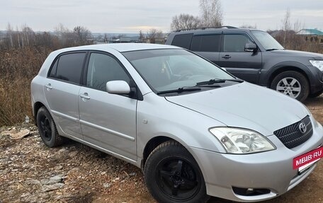 Toyota Corolla, 2004 год, 370 000 рублей, 2 фотография