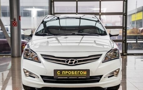 Hyundai Solaris II рестайлинг, 2015 год, 1 088 000 рублей, 2 фотография