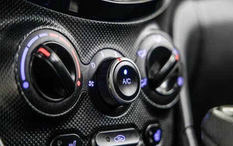 Hyundai Solaris II рестайлинг, 2015 год, 1 088 000 рублей, 24 фотография