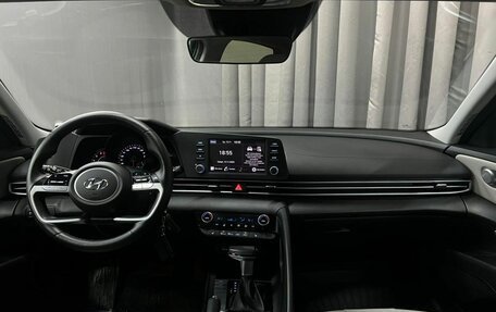 Hyundai Elantra, 2021 год, 1 999 900 рублей, 7 фотография