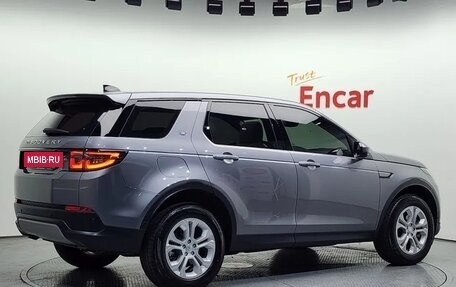 Land Rover Discovery Sport I рестайлинг, 2021 год, 2 900 000 рублей, 3 фотография