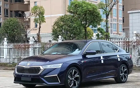 Skoda Octavia IV, 2022 год, 2 280 000 рублей, 1 фотография