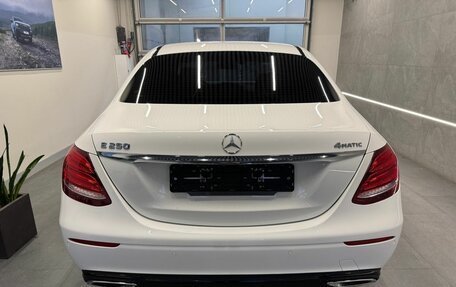 Mercedes-Benz E-Класс, 2020 год, 4 349 000 рублей, 5 фотография