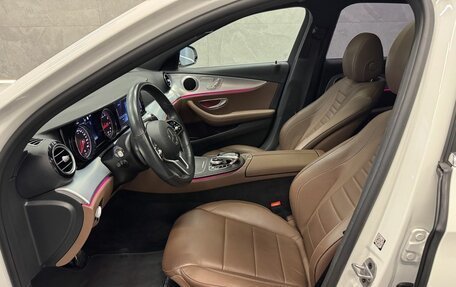 Mercedes-Benz E-Класс, 2020 год, 4 349 000 рублей, 7 фотография