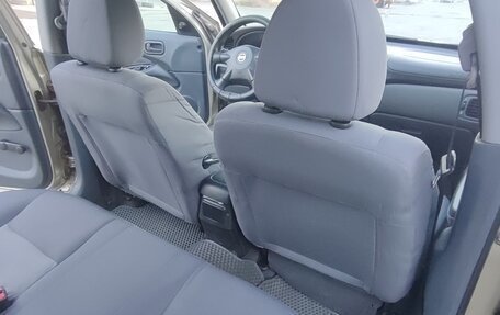 Nissan Almera, 2004 год, 350 000 рублей, 14 фотография