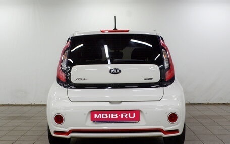 KIA Soul II рестайлинг, 2018 год, 1 450 000 рублей, 7 фотография