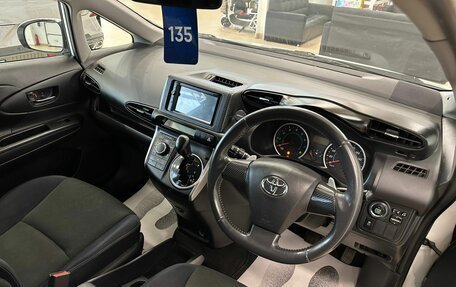 Toyota Wish II, 2010 год, 1 379 000 рублей, 11 фотография