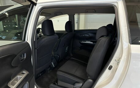 Toyota Wish II, 2010 год, 1 379 000 рублей, 17 фотография