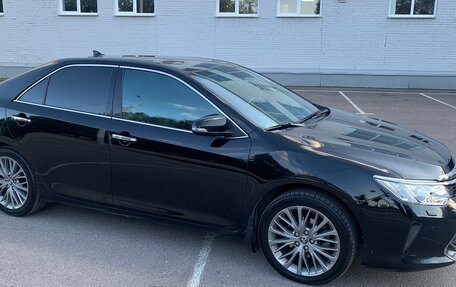 Toyota Camry, 2016 год, 2 500 000 рублей, 4 фотография