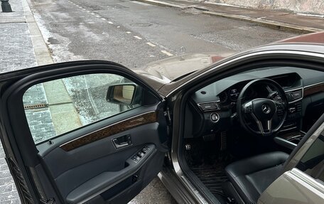 Mercedes-Benz E-Класс, 2013 год, 2 000 000 рублей, 9 фотография
