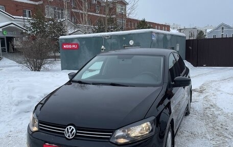 Volkswagen Polo VI (EU Market), 2015 год, 920 000 рублей, 1 фотография