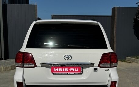 Toyota Land Cruiser 200, 2008 год, 2 500 000 рублей, 4 фотография