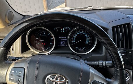 Toyota Land Cruiser 200, 2008 год, 2 500 000 рублей, 13 фотография