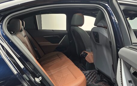 BMW 5 серия, 2024 год, 8 601 195 рублей, 16 фотография