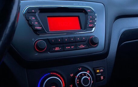 KIA Rio III рестайлинг, 2014 год, 790 900 рублей, 15 фотография