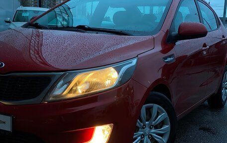 KIA Rio III рестайлинг, 2014 год, 790 900 рублей, 20 фотография