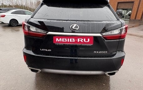 Lexus RX IV рестайлинг, 2016 год, 3 850 000 рублей, 4 фотография