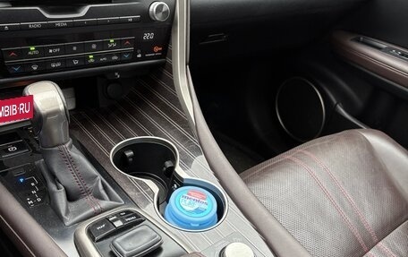 Lexus RX IV рестайлинг, 2016 год, 3 850 000 рублей, 15 фотография