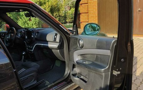 MINI Countryman II (F60), 2018 год, 2 900 000 рублей, 10 фотография