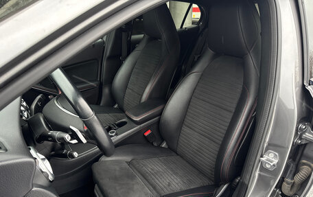 Mercedes-Benz GLA, 2019 год, 2 690 000 рублей, 15 фотография