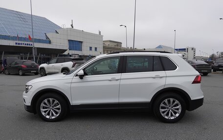 Volkswagen Tiguan II, 2018 год, 2 200 000 рублей, 10 фотография