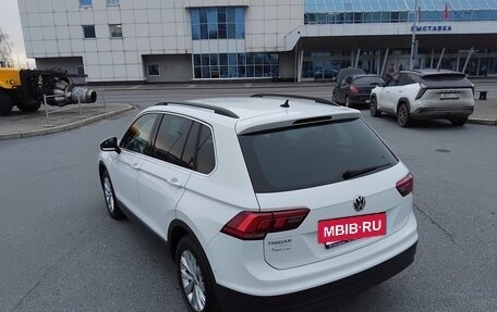 Volkswagen Tiguan II, 2018 год, 2 200 000 рублей, 5 фотография