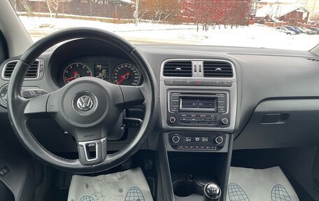 Volkswagen Polo VI (EU Market), 2015 год, 920 000 рублей, 5 фотография