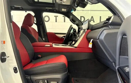 Lexus LX, 2025 год, 18 939 048 рублей, 14 фотография